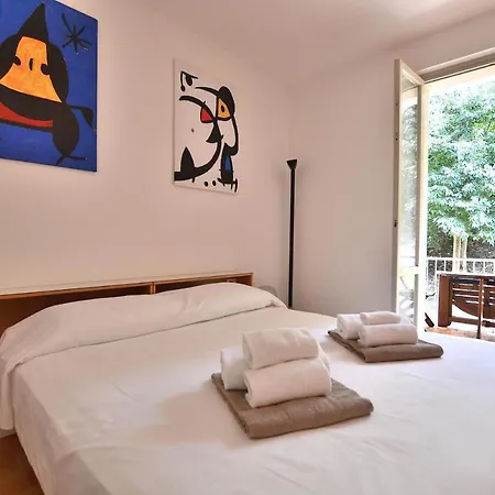 Lägenhet Joan Miro With Pool